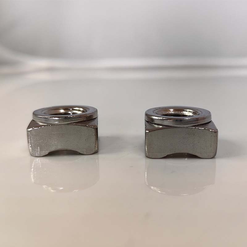 น็อตสี่เหลี่ยมเชื่อมคลาส 5 พร้อม Type 1C