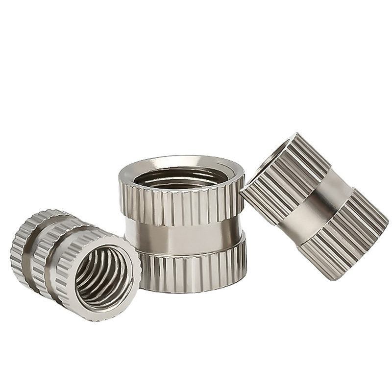 น็อตฝังตัว