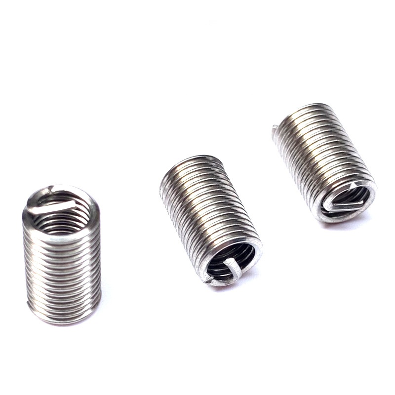 ปลอกสกรู